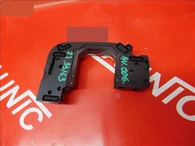 bontott AUDI A4 B6 Kormányoszlop Vezérlő