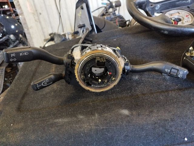 bontott AUDI A4 B6 Kormányoszlop