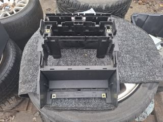 bontott AUDI A4 B6 Középkonzol Keret