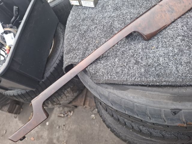 bontott AUDI A4 B6 Középső Műszerfal Díszléc