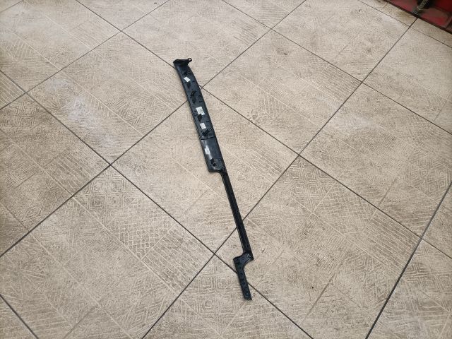 bontott AUDI A4 B6 Középső Műszerfal Díszléc