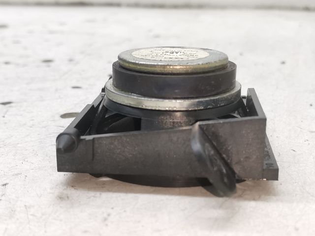 bontott AUDI A4 B6 Középső Műszerfal Hangszóró