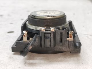 bontott AUDI A4 B6 Középső Műszerfal Hangszóró