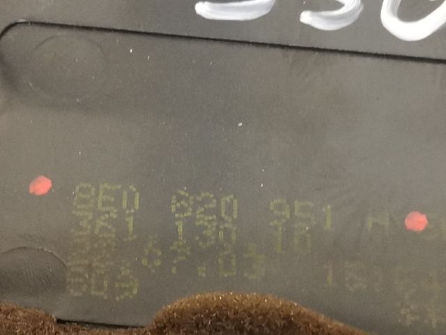 bontott AUDI A4 B6 Középső Szellőző