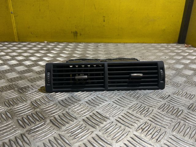 bontott AUDI A4 B6 Középső Szellőző