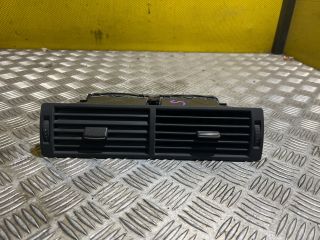 bontott AUDI A4 B6 Középső Szellőző