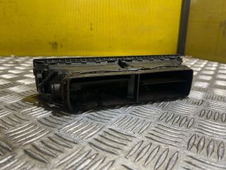 bontott AUDI A4 B6 Középső Szellőző