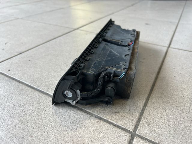 bontott AUDI A4 B6 Középső Szellőző