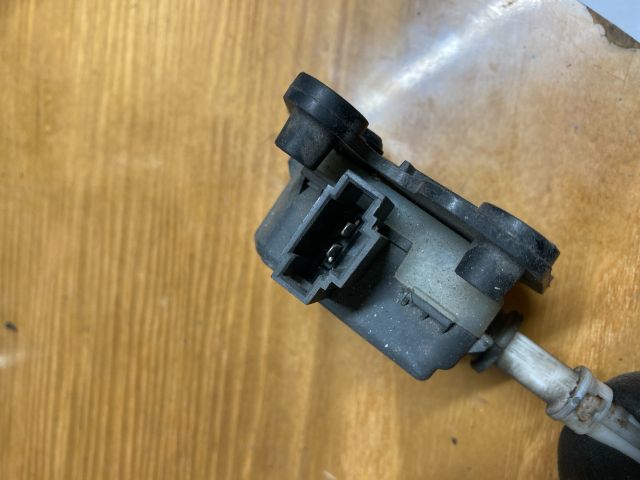 bontott AUDI A4 B6 Központizár Motor Csomagtérajtó