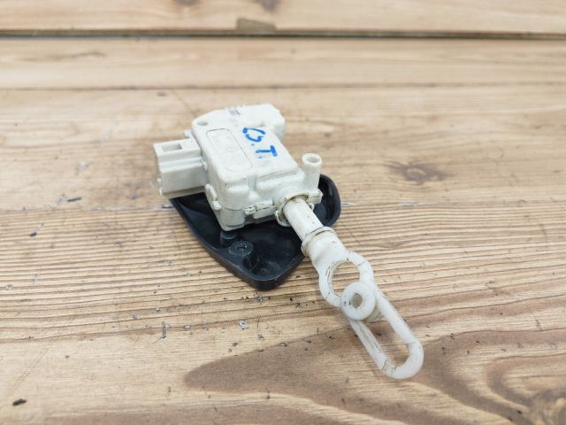 bontott AUDI A4 B6 Központizár Motor Csomagtérajtó