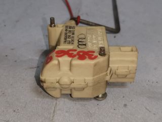 bontott AUDI A4 B6 Központizár Motor Tankajtó