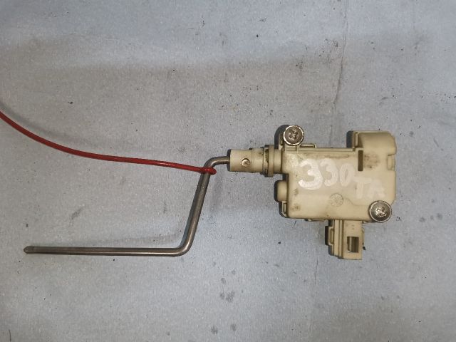 bontott AUDI A4 B6 Központizár Motor Tankajtó