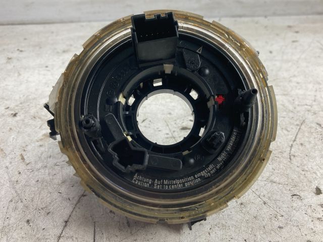 bontott AUDI A4 B6 Légzsák Átvezető Szalagkábel