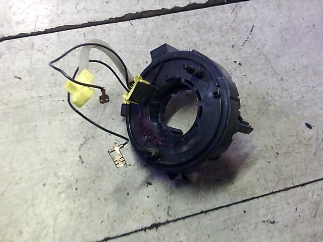 bontott AUDI A4 B6 Légzsák Átvezető Szalagkábel