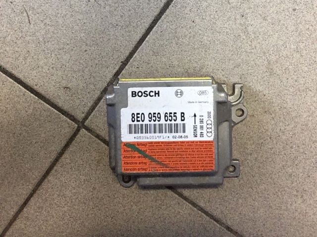 bontott AUDI A4 B6 Légzsák Elektronika