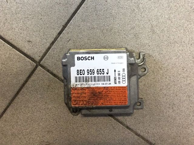 bontott AUDI A4 B6 Légzsák Elektronika