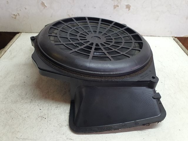 bontott AUDI A4 B6 Mélynyomó Hangszóró