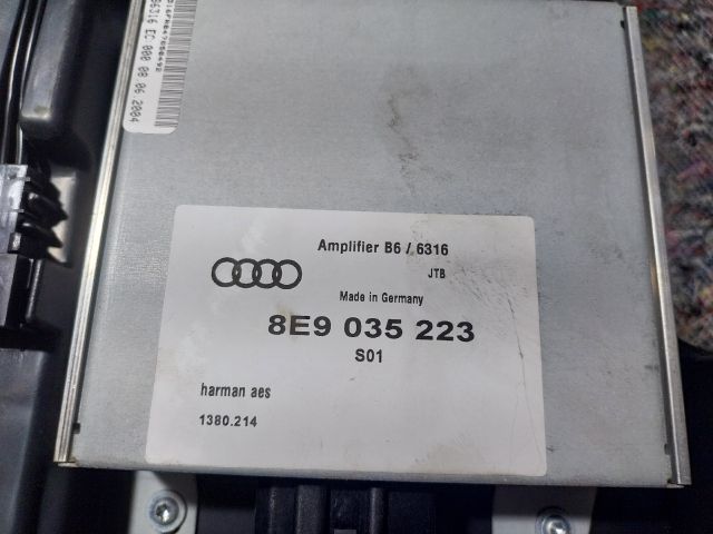 bontott AUDI A4 B6 Mélynyomó Hangszóró