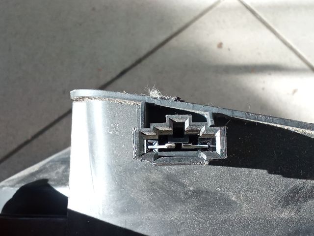 bontott AUDI A4 B6 Mélynyomó Hangszóró