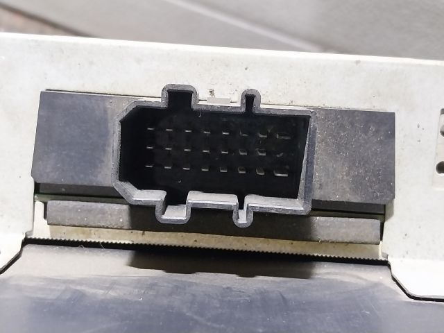 bontott AUDI A4 B6 Mélynyomó Hangszóró