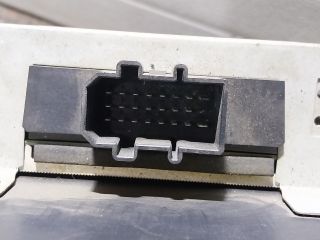 bontott AUDI A4 B6 Mélynyomó Hangszóró