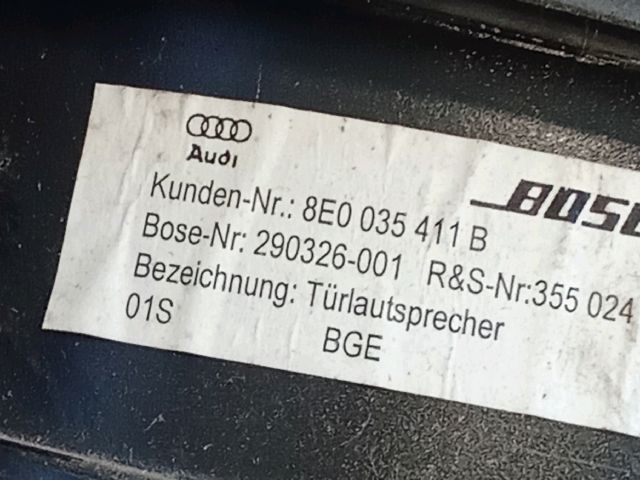 bontott AUDI A4 B6 Mélynyomó Hangszóró