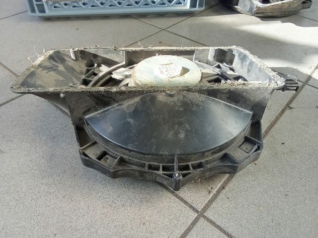 bontott AUDI A4 B6 Mélynyomó Hangszóró