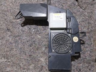 bontott AUDI A4 B6 Mélynyomó Hangszóró