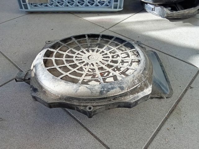 bontott AUDI A4 B6 Mélynyomó Hangszóró