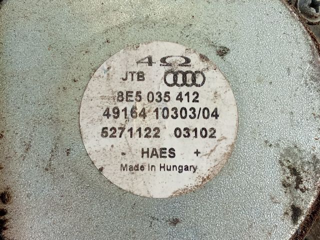 bontott AUDI A4 B6 Mélynyomó Hangszóró