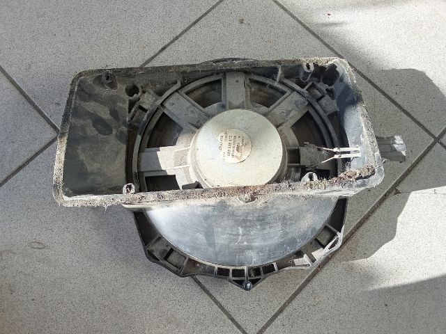 bontott AUDI A4 B6 Mélynyomó Hangszóró