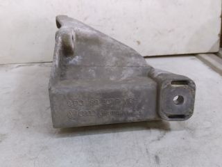 bontott AUDI A4 B6 Motor Tartó Bak (Fém)