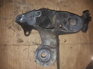 bontott AUDI A4 B6 Motor Tartó Bak (Pozíciófüggetlen)
