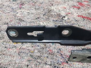 bontott AUDI A4 B6 Motorháztető Jobb Zsanér