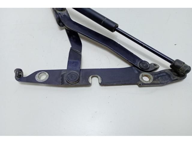 bontott AUDI A4 B6 Motorháztető Jobb Zsanér