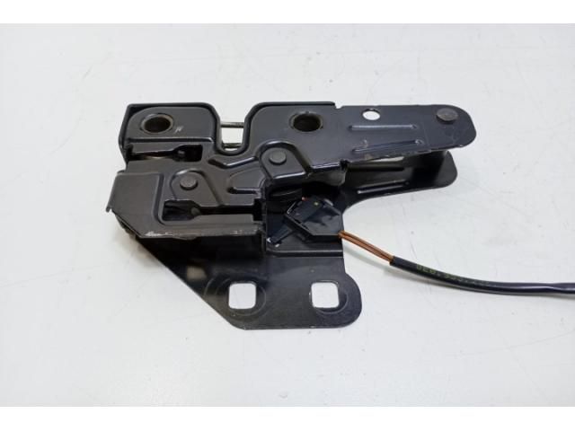 bontott AUDI A4 B6 Motorháztető Zárszerkezet