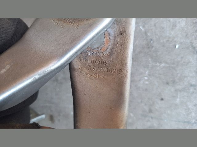 bontott AUDI A4 B6 Motorháztető Zsanér Pár