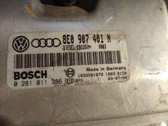 bontott AUDI A4 B6 Motorvezérlő