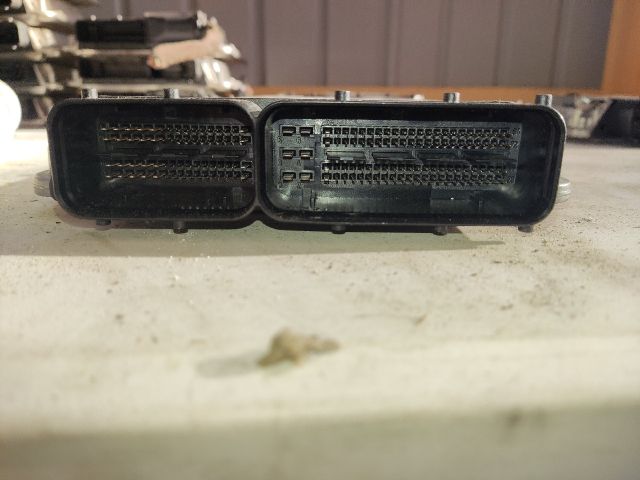 bontott AUDI A4 B6 Motorvezérlő