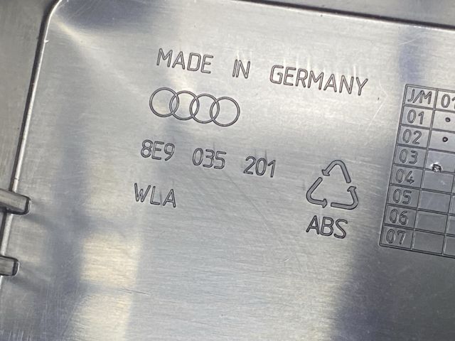 bontott AUDI A4 B6 Navigáció Elektronika