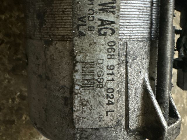 bontott AUDI A4 B6 Önindító