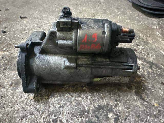 bontott AUDI A4 B6 Önindító