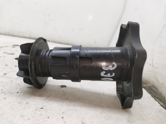 bontott AUDI A4 B6 Pótkerék Rögzítő