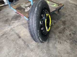 bontott AUDI A4 B6 Pótkerék