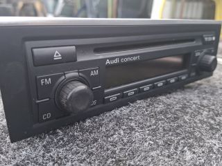bontott AUDI A4 B6 Rádió / CD