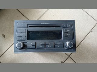 bontott AUDI A4 B6 Rádió / CD