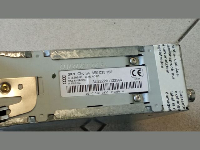 bontott AUDI A4 B6 Rádió / CD