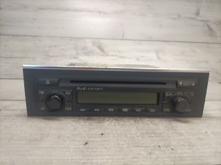 bontott AUDI A4 B6 Rádió / CD