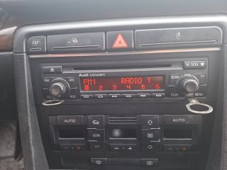 bontott AUDI A4 B6 Rádió / CD