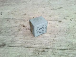 bontott AUDI A4 B6 Relé